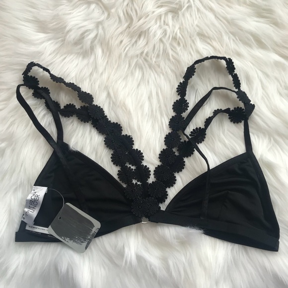 UO Out from Under Black strappy Bralette bra NEW - Picture 6 of 8